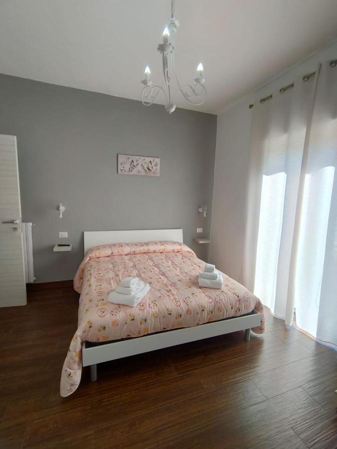 Desidora B&B Mirabella Eclano Buitenkant foto